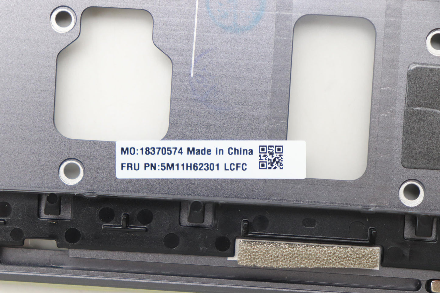 Lenovo Mech_Asm Bl Kb Gy Fpr La Spa C - 5M11H62301