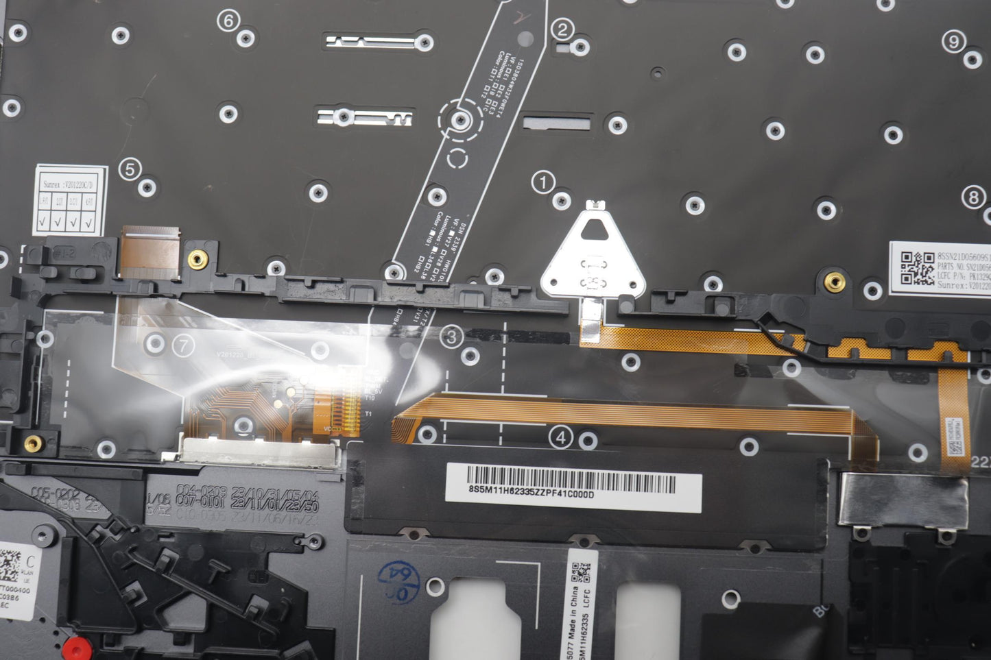 Lenovo Mech_Asm Bl Kb Gy Fpr Sws Srx - 5M11H62335