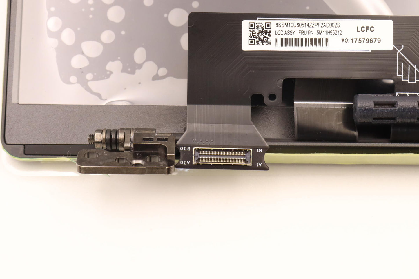 Lenovo Mechasm 133Wuxga,Fhd,Hybir,Bk, - 5M11H95212