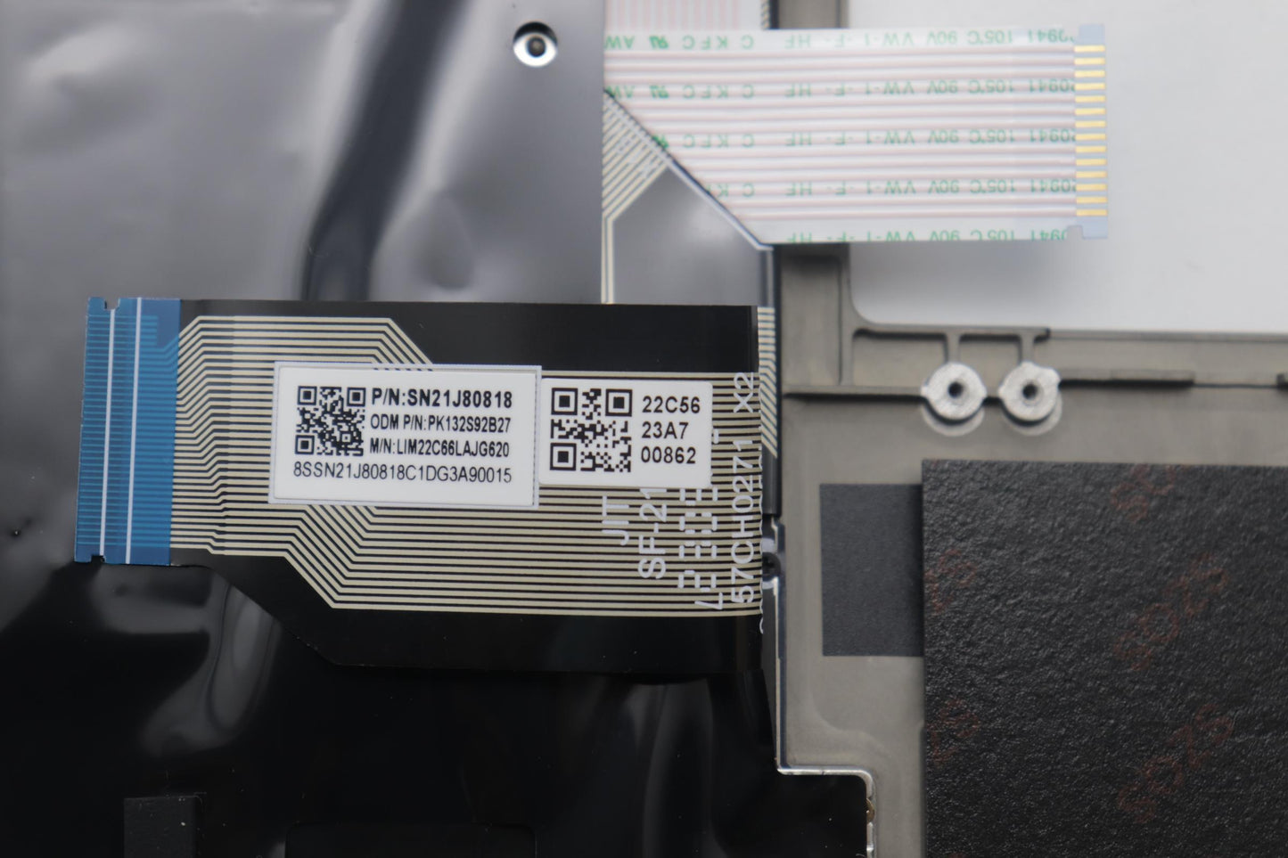 Lenovo Mech_Asm Kbd W C La Spa Bklt C - 5M11L64141