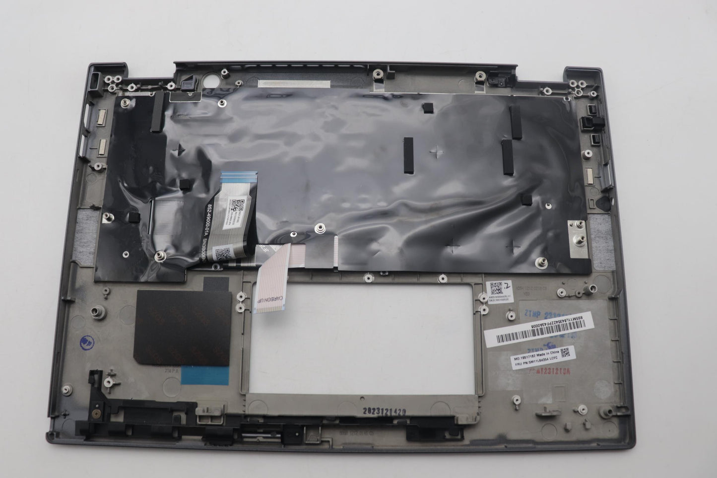 Lenovo Mech_Asm Kbd W C Por Bklt Ltn - 5M11L64354