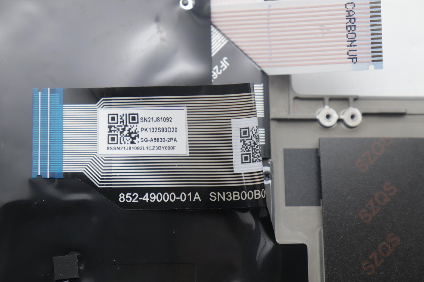 Lenovo Mech_Asm Kbd W C Por Bklt Ltn - 5M11L64354