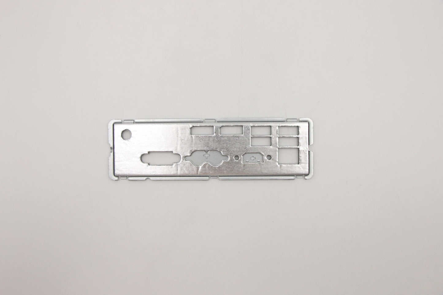 Lenovo Shield Q370 Ws P330 R/Io,Hh - 5M20U50608