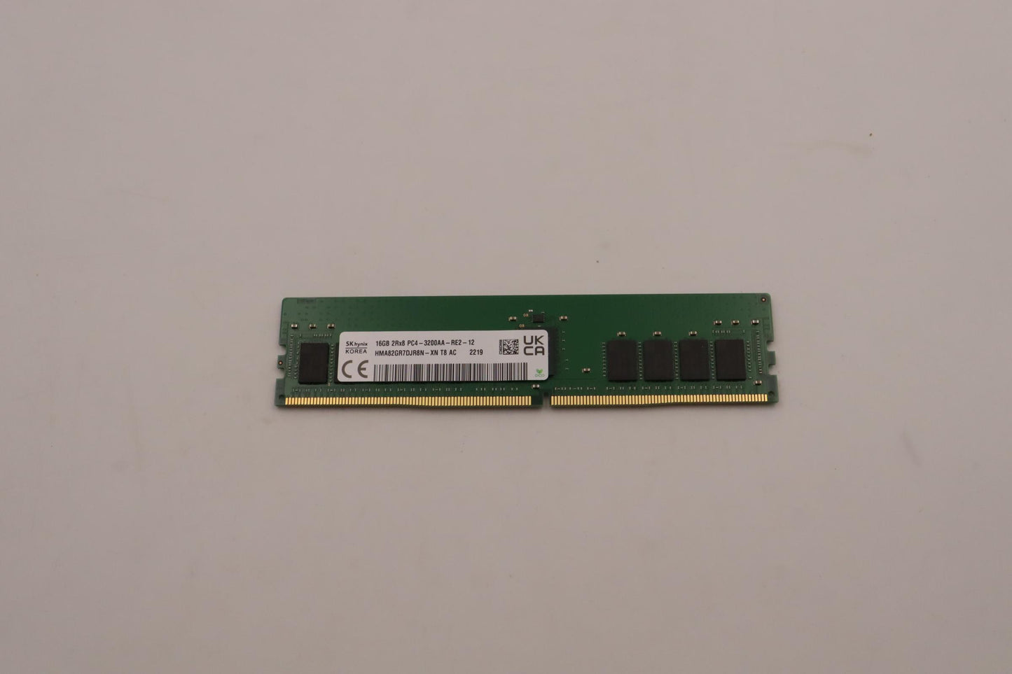 Lenovo (5M30V06910) 16GB DDR4 Memory Module, 3200MHz, RDIMM, ECC, Hynix