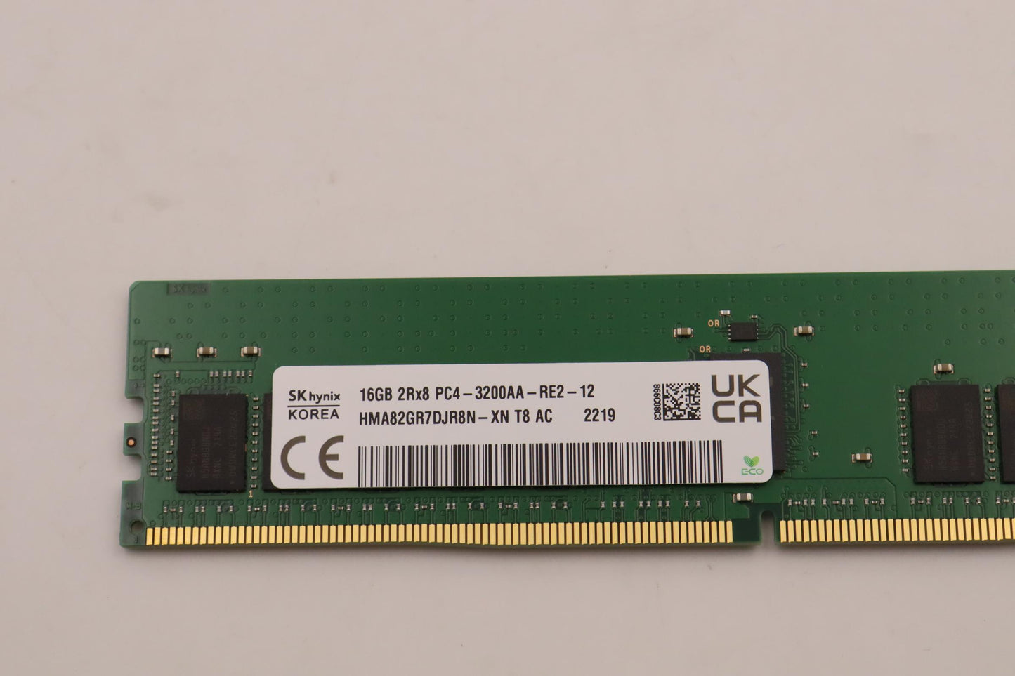 Lenovo (5M30V06910) 16GB DDR4 Memory Module, 3200MHz, RDIMM, ECC, Hynix