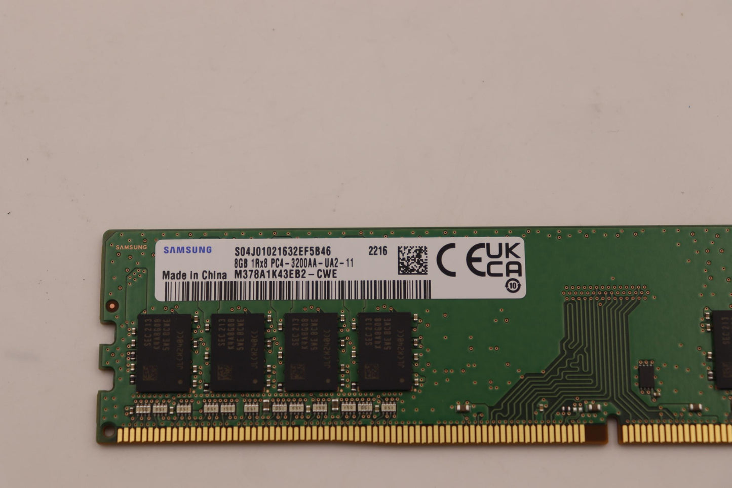 Lenovo (5M30Z71759) 8GB DDR4 3200 UDIMM Memory, Samsung