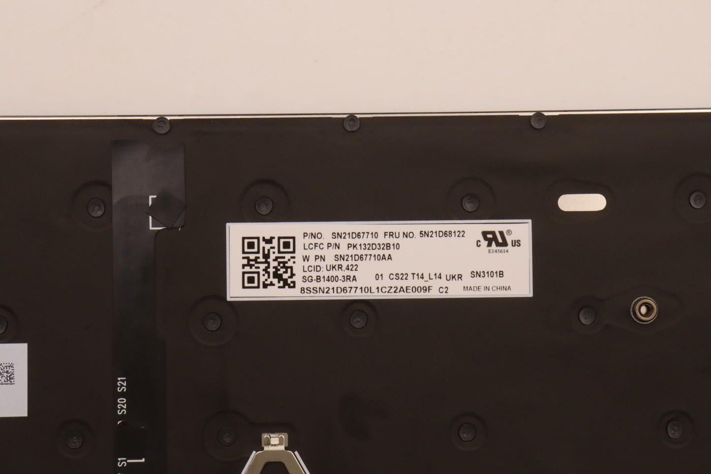 Lenovo Nb_Kyb Cs22 Fl Top,Bk-Bl,Ltn,U - 5N21D68122
