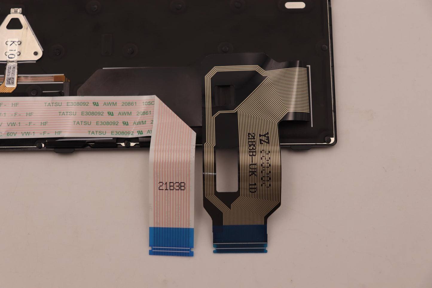 Lenovo Nb_Kyb Cs22 Fl Top,Bk-Bl,Tri,G - 5N21D68245