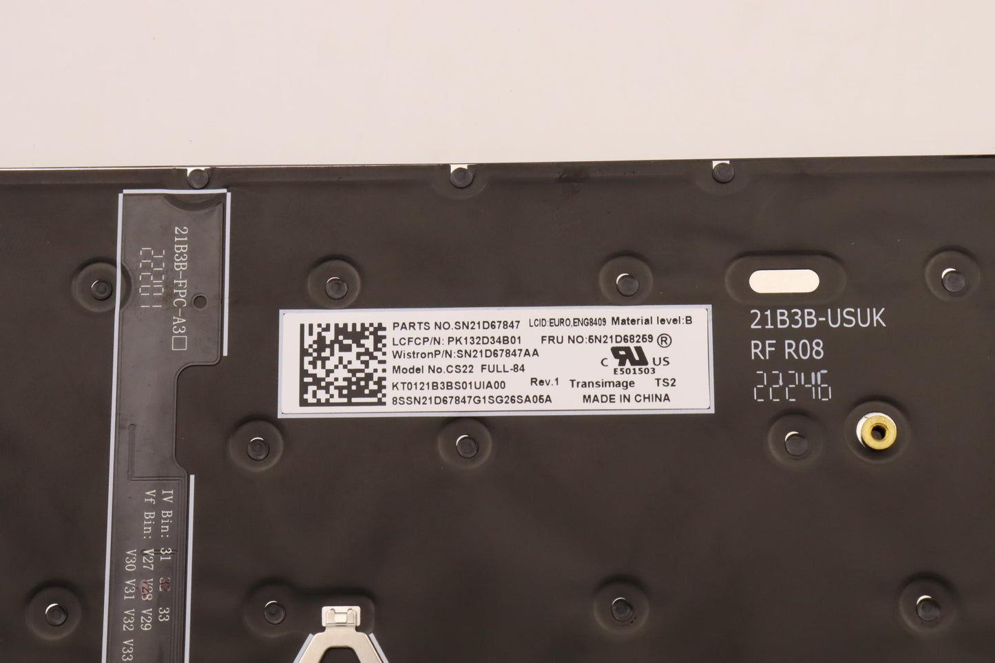 Lenovo Nb_Kyb Cs22 Fl Top,Bk-Bl,Tri,E - 5N21D68259