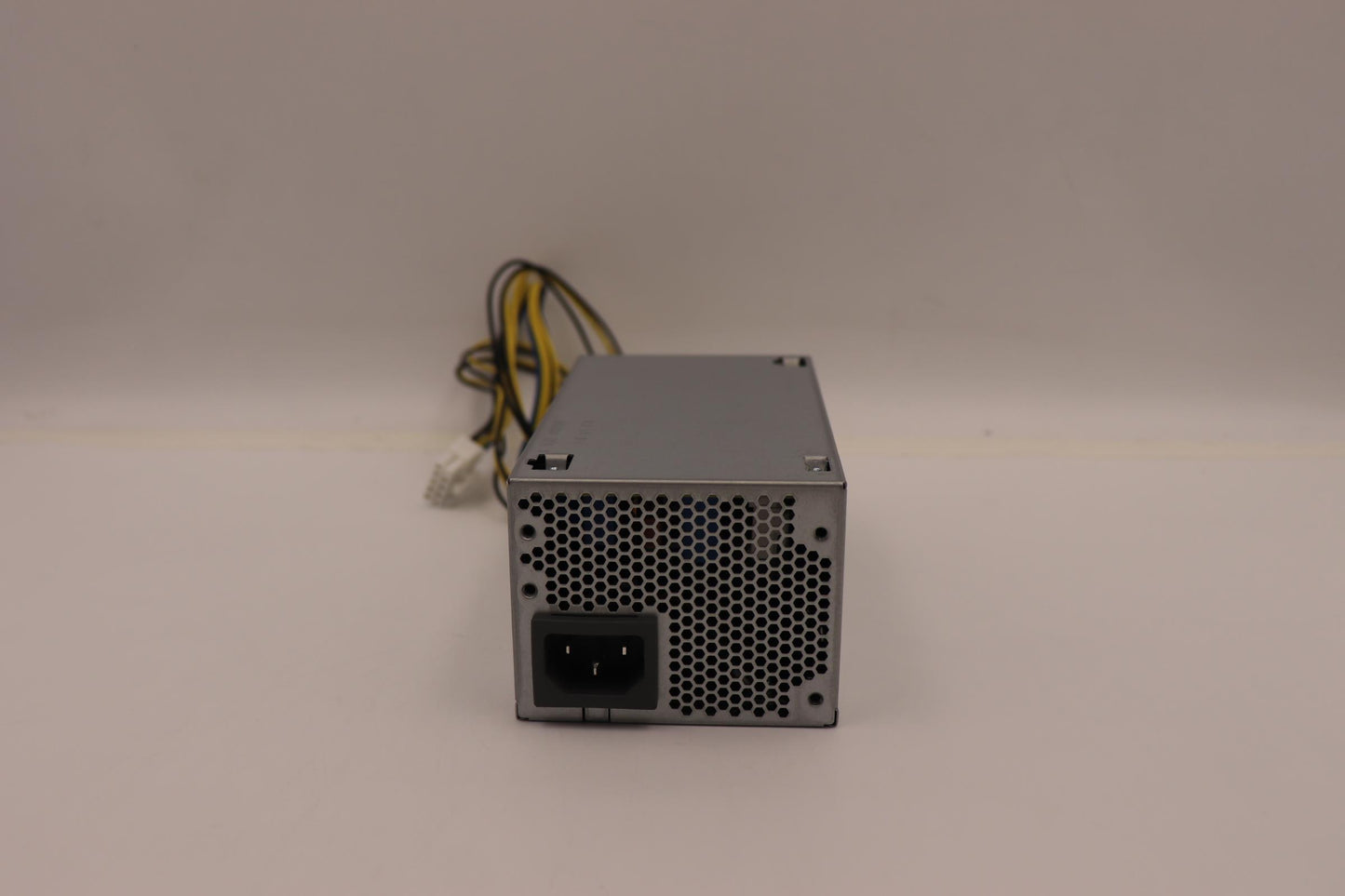 Lenovo Pwr_Supply 180W 85% Tco9.0 - 5P51D77135