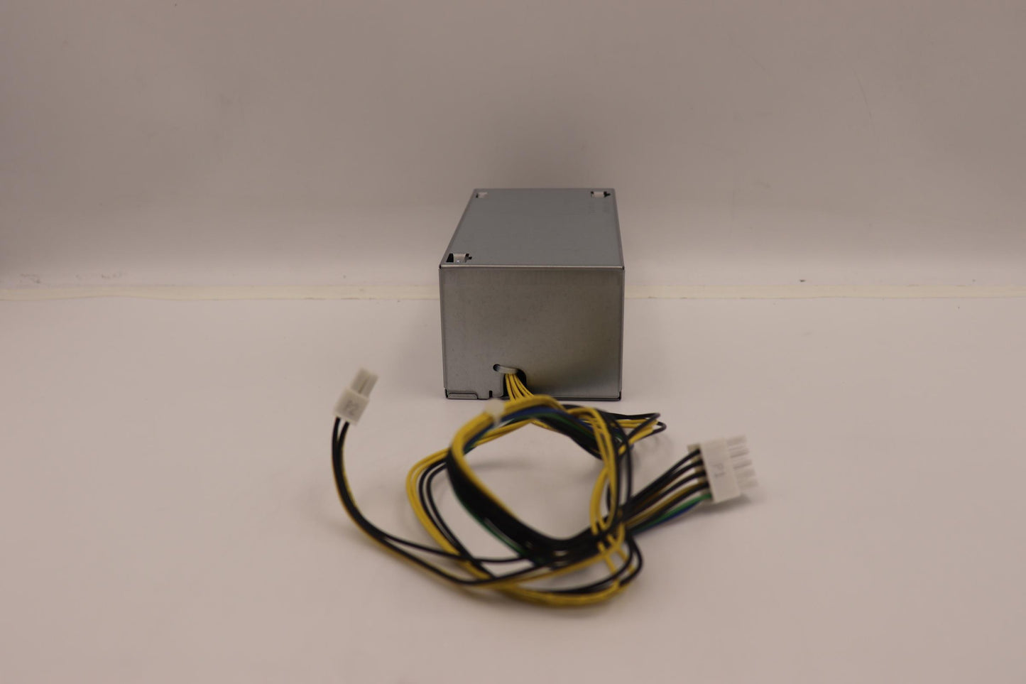 Lenovo Pwr_Supply 180W 85% Tco9.0 - 5P51D77135