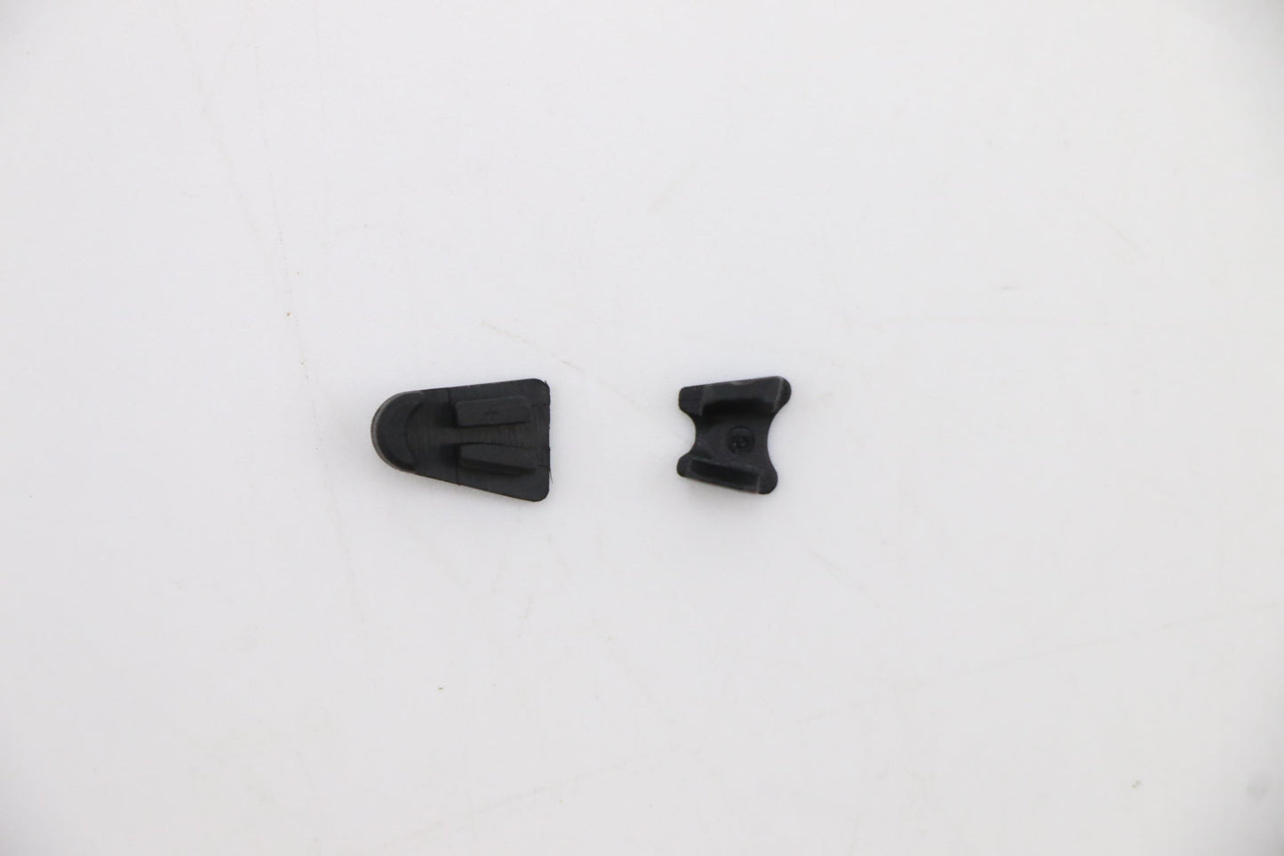 Lenovo Rubber Rubber Hinge L 82Bj - 5R60S37116