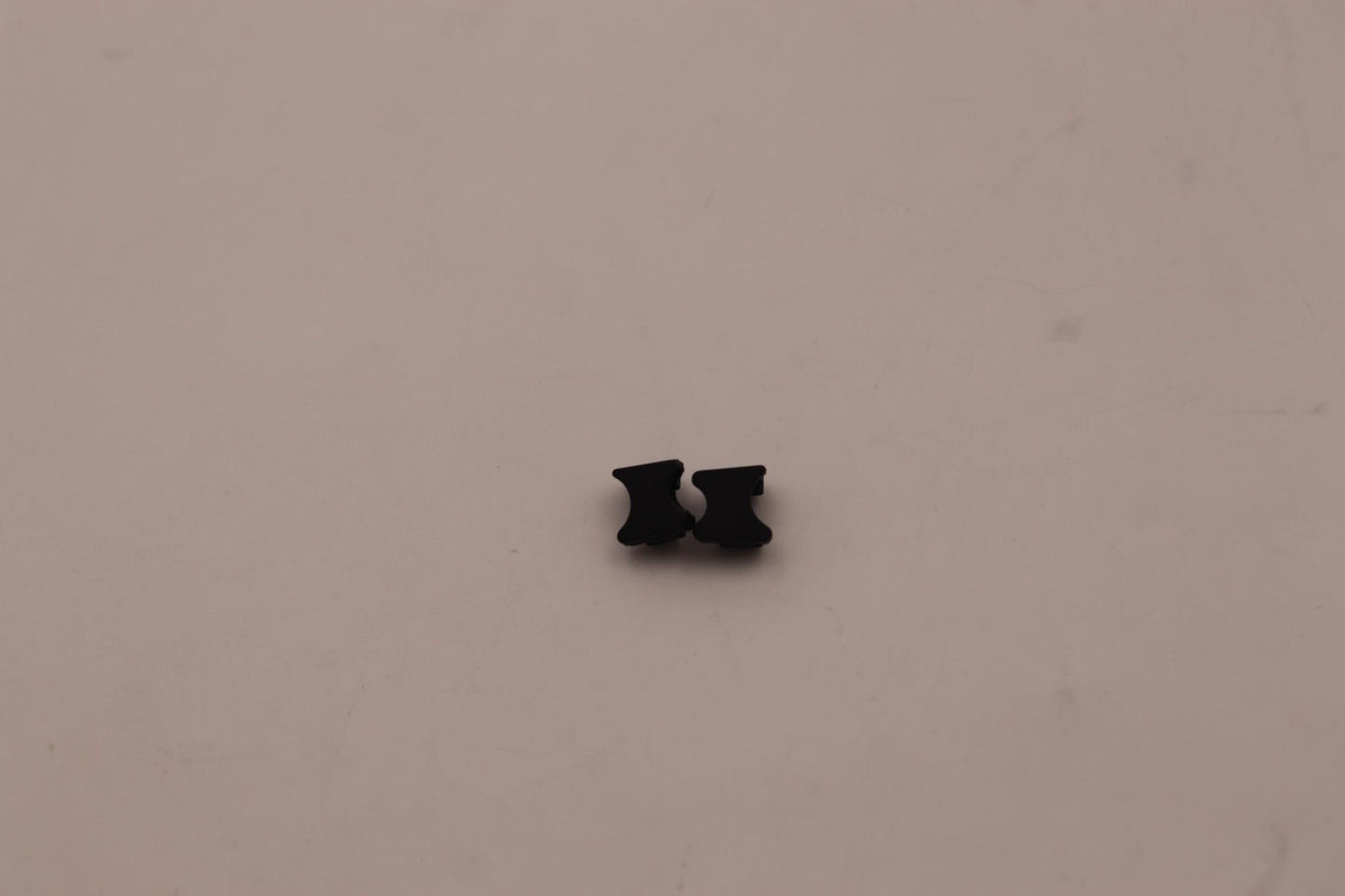 Lenovo Rubber Rubber Hinge L 82Qg - 5R60S37191