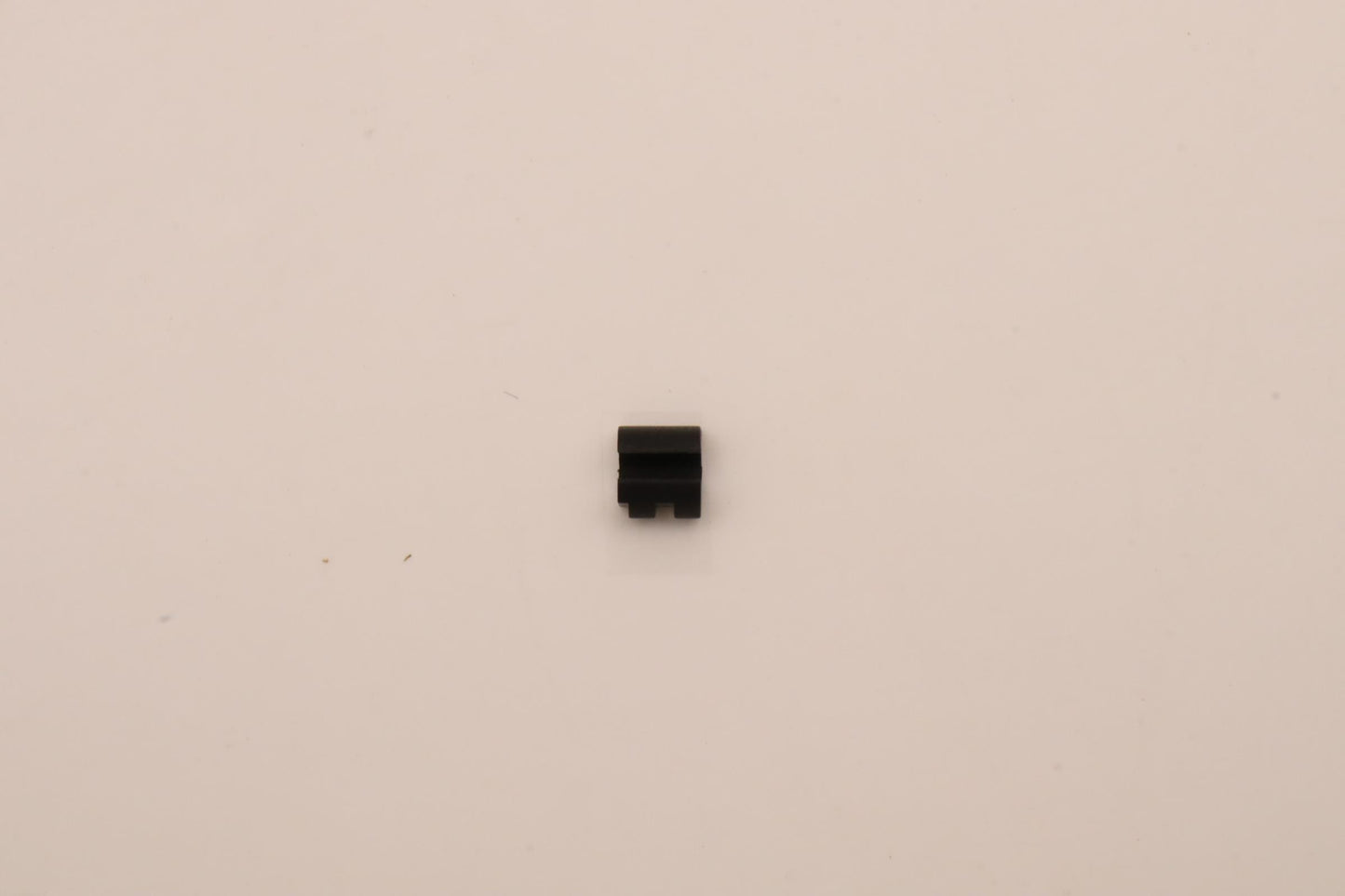 Lenovo Rubber Rubber L 82V8 Hinge Rub - 5R60S37232