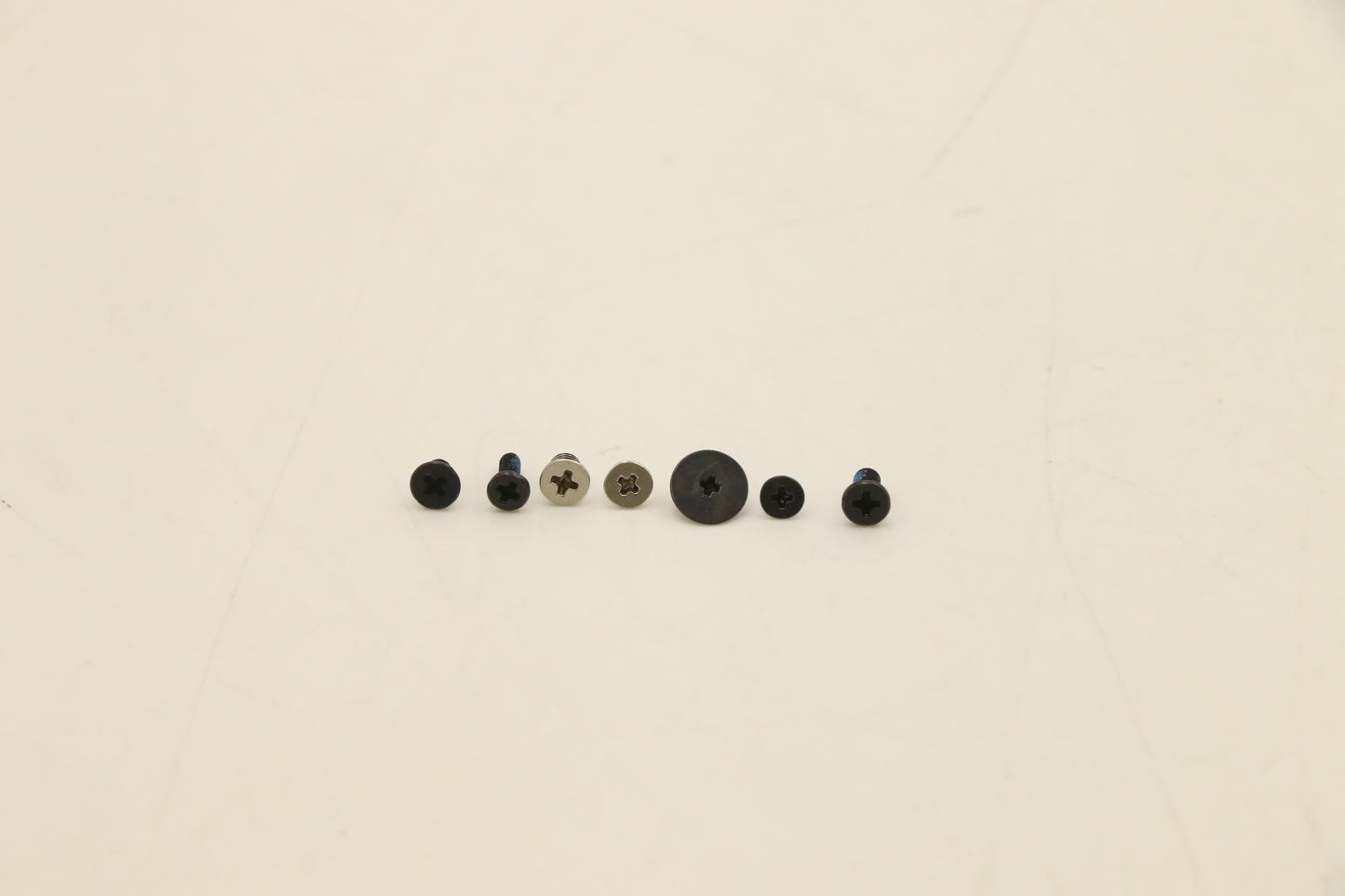 Lenovo Ks Kits Screws And Labels - 5S10G86338