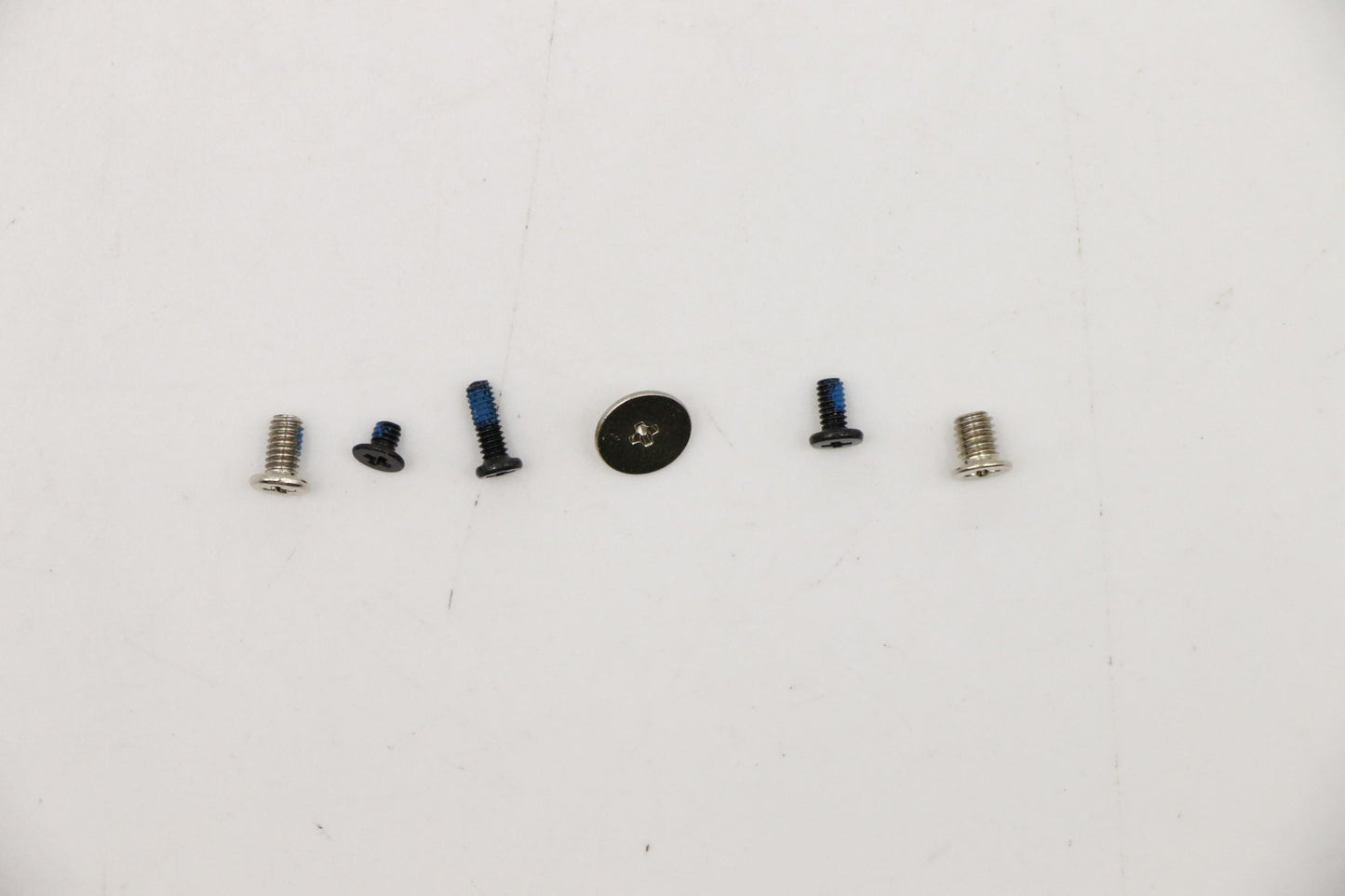 Lenovo Ks Kits Screws And Labels - 5S10J24203