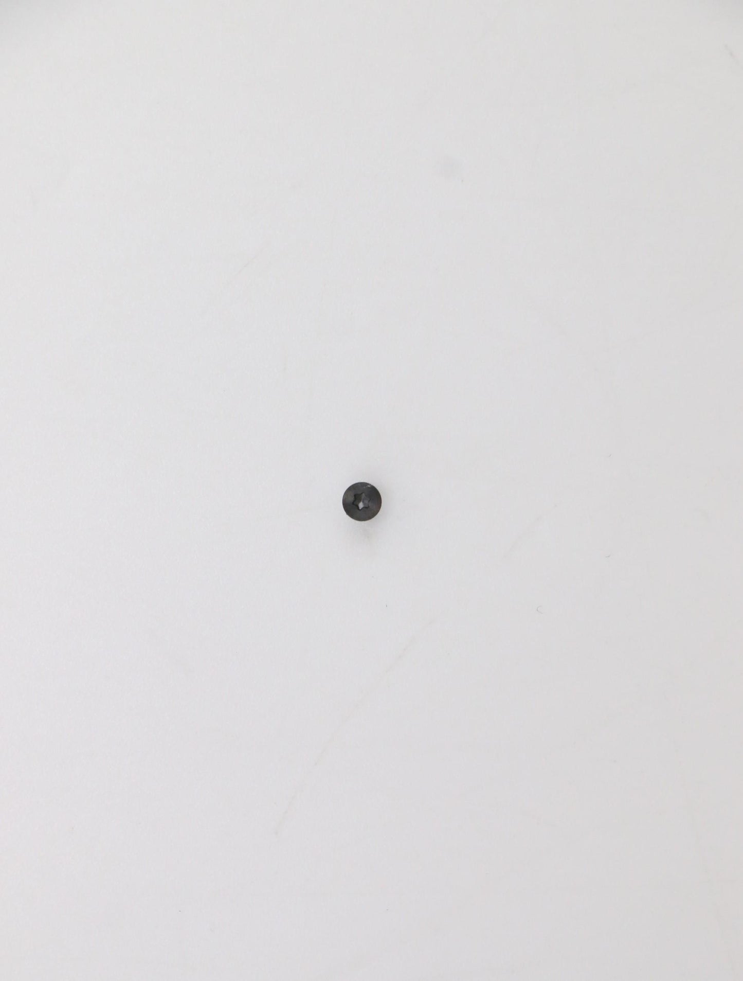 Lenovo Screw Screw L82Bg2.0D2.5Lk3.15 - 5S10S35227