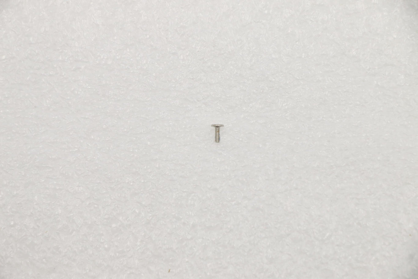 Lenovo Screw Screw L 82Fx M1.2*L3.4*O - 5S10S35236