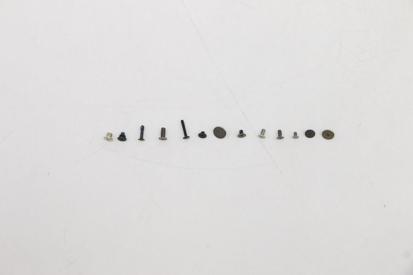 Lenovo Screw Pack - 5S10S35271