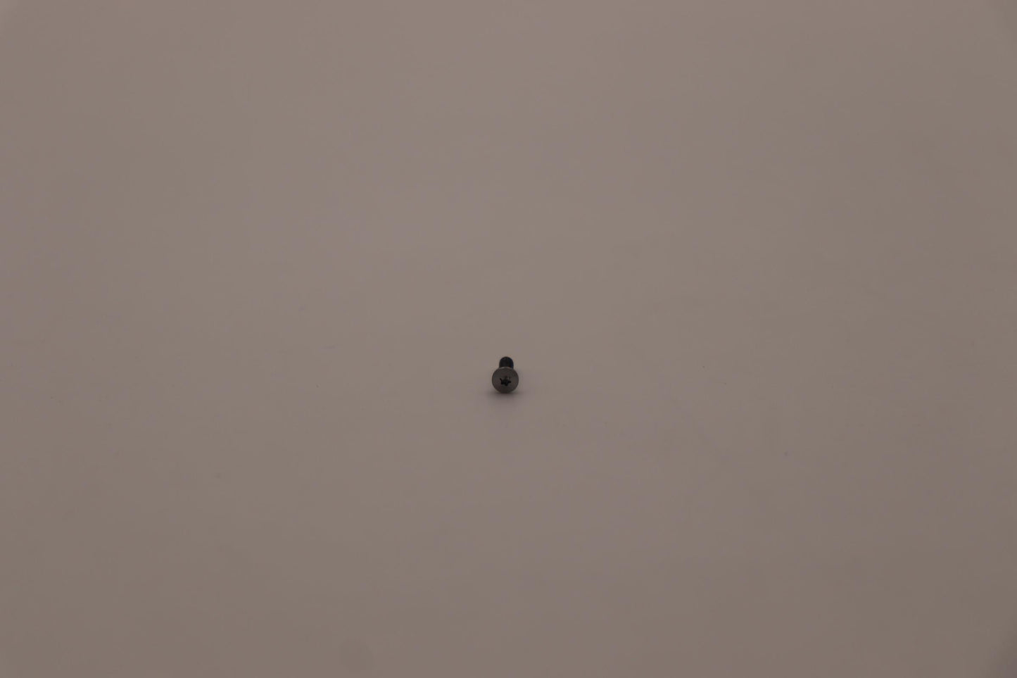 Lenovo Screw Screwl82U9M20D70Lk35D05T - 5S10S35468