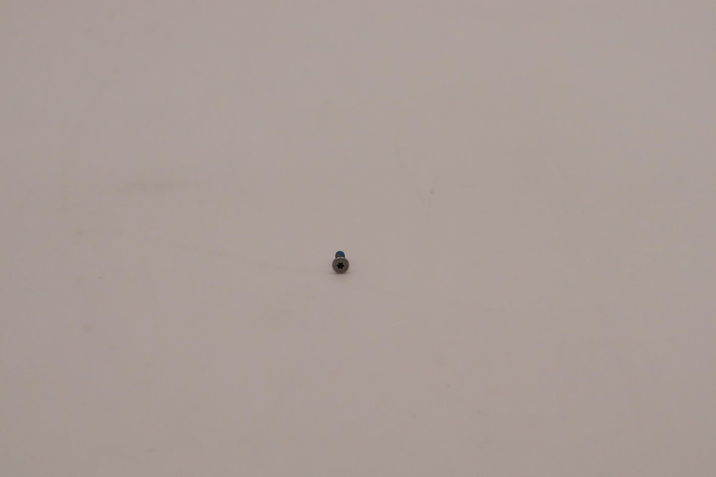 Lenovo Screw Screwl82T5 2D6L K35D08Tw - 5S10S35492