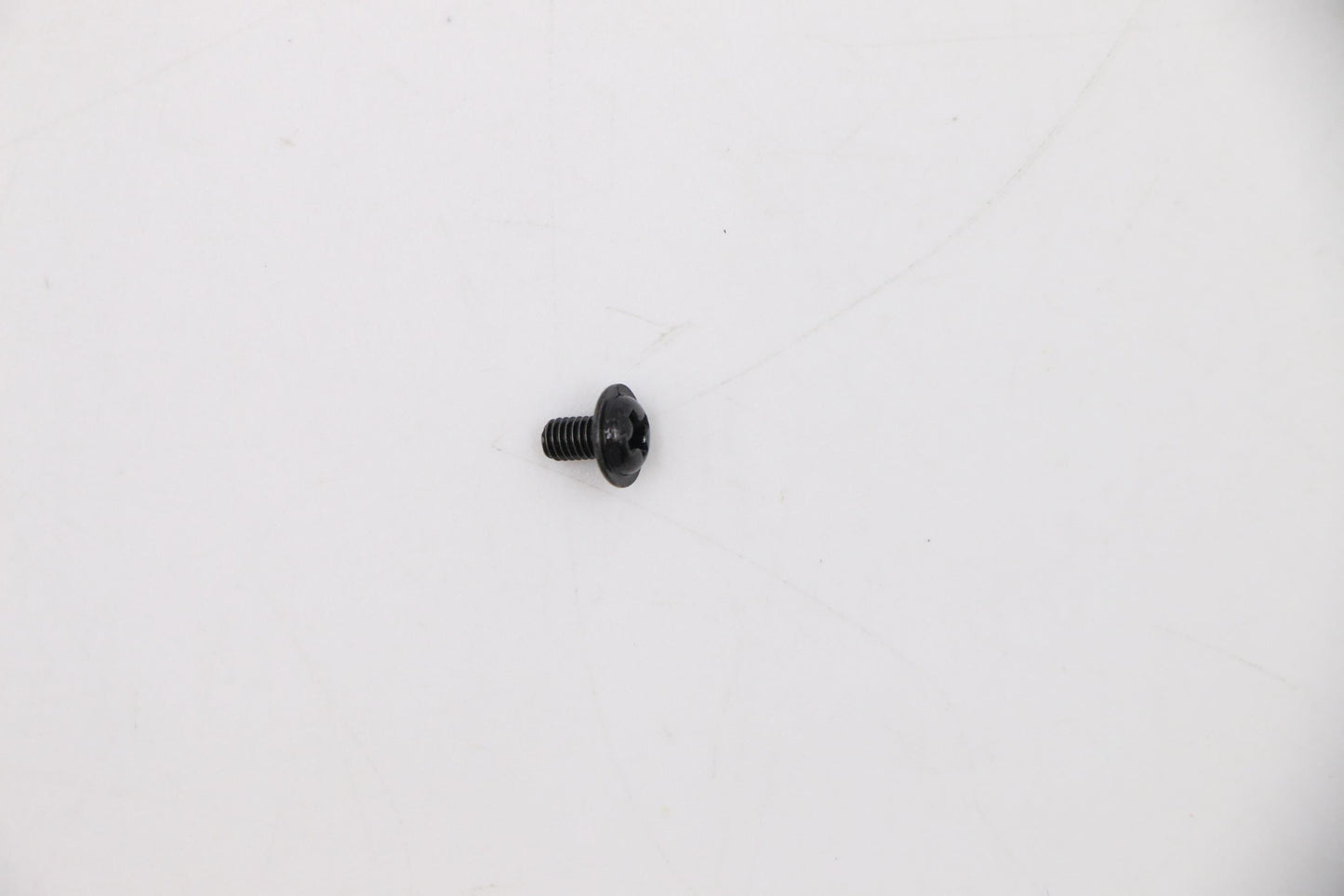 Lenovo Screw Screw M3Xl6Ecs - 5S10U51618