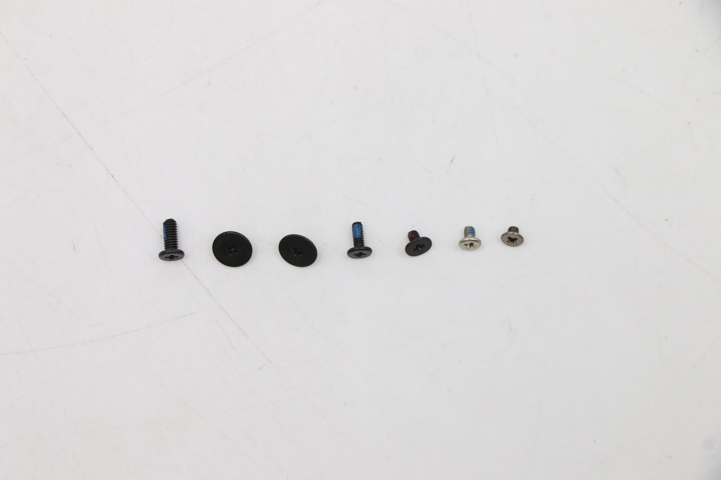 Lenovo Screw Fru Screw_Kit - 5S10Z89161