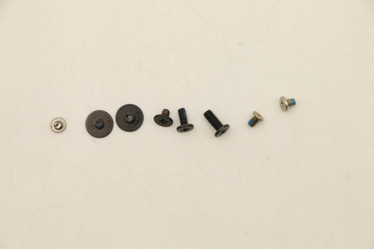 Lenovo Screw Fru Screw Kit - 5S10Z89195