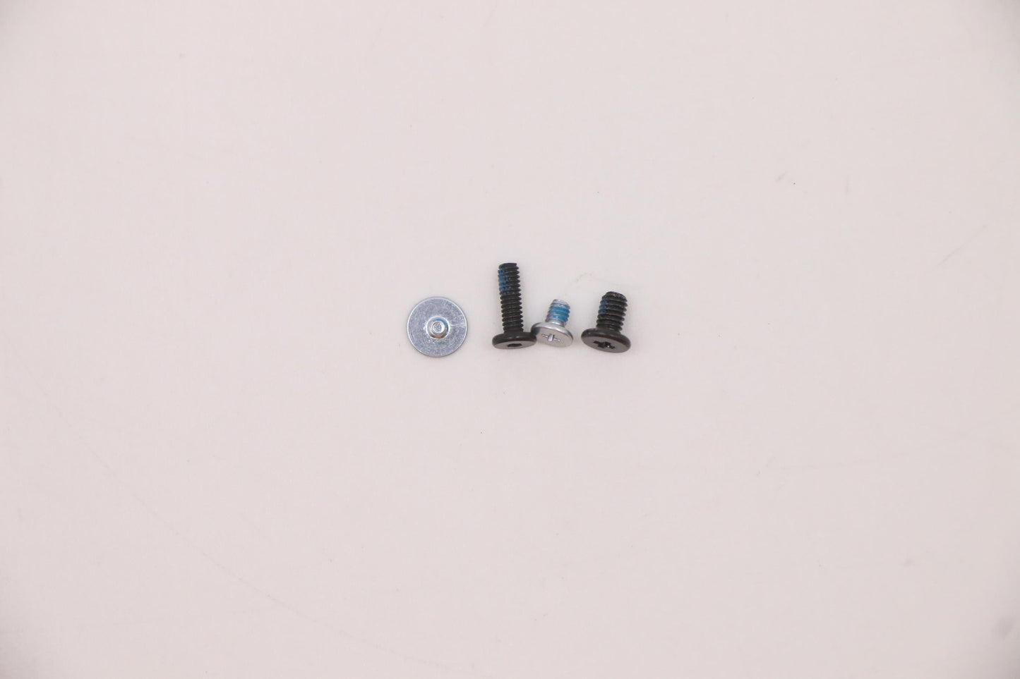Lenovo Screw Screw H 82Q3 Screw Pack - 5S11E21842