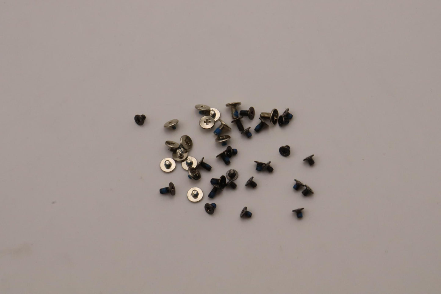 Lenovo Screw Screw Kit - 5S11J61799