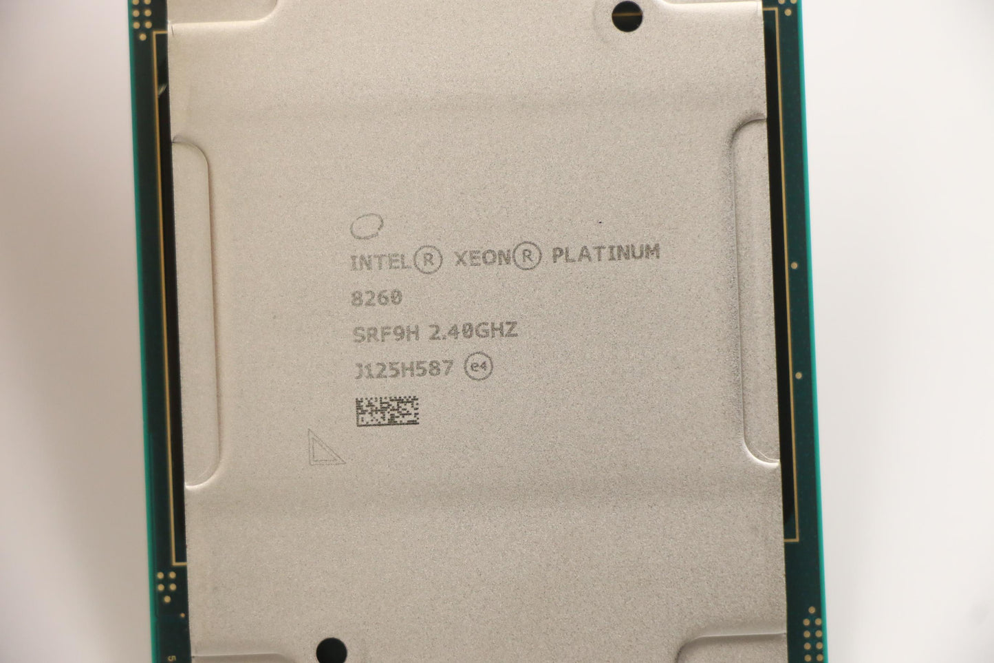 Lenovo Sp Xeon 8260 2.4Ghz/24C/35.75M - 5SA0U55974