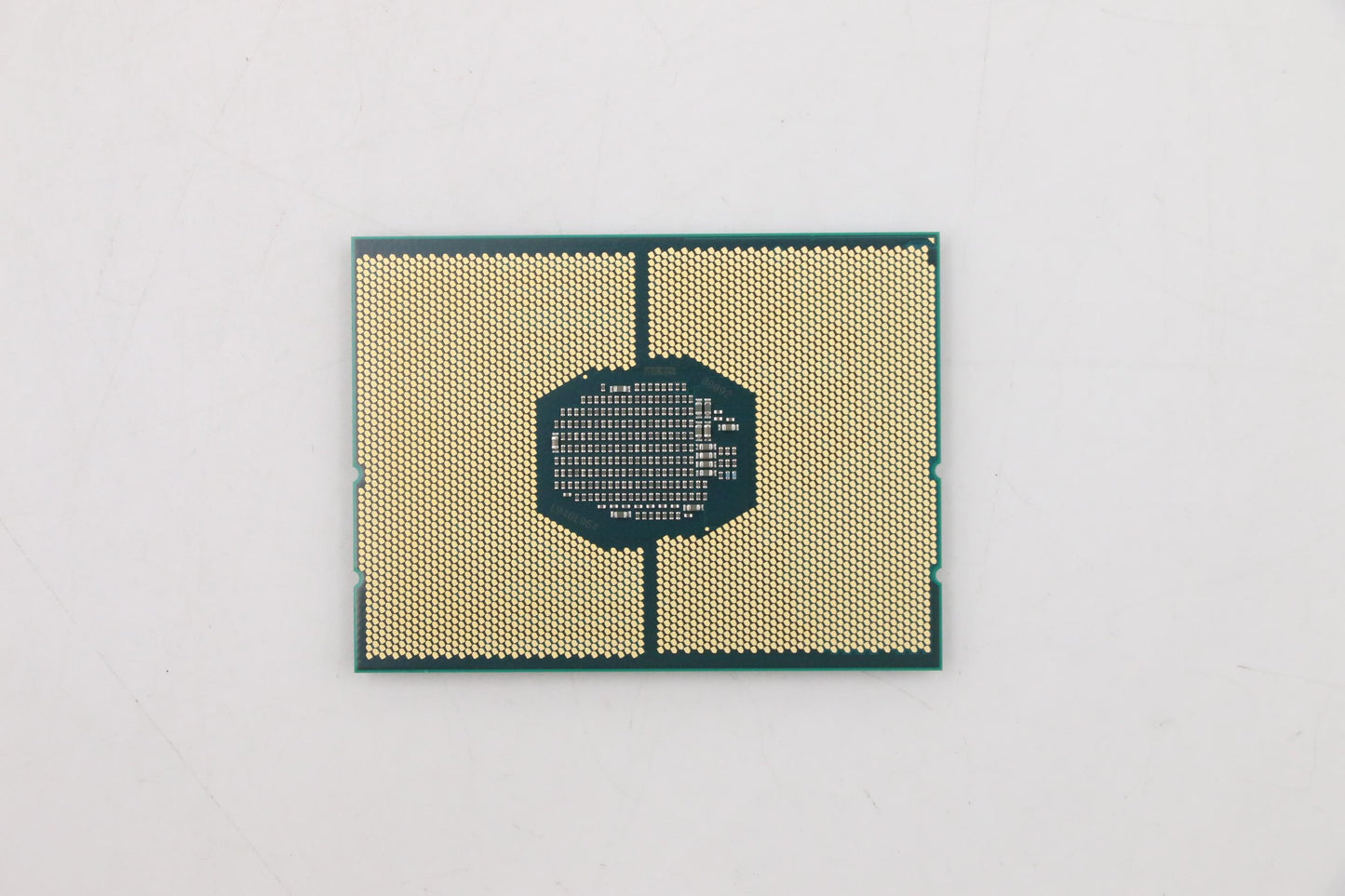 Lenovo Xeon Sr 4214 2.2G 12C 85W - 5SA0U55998