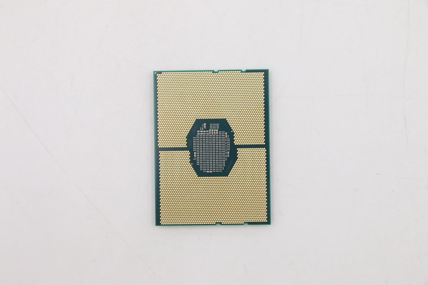 Lenovo Xeon Sr 4214 2.2G 12C 85W - 5SA0U55998