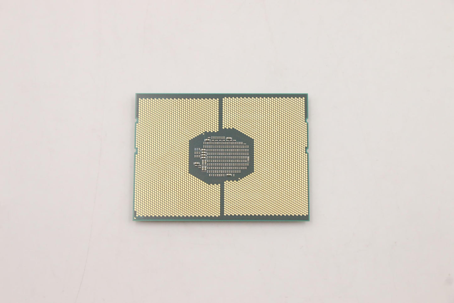 Lenovo Xeon Sr 4209T 2.2G 8C 70W - 5SA0U56000