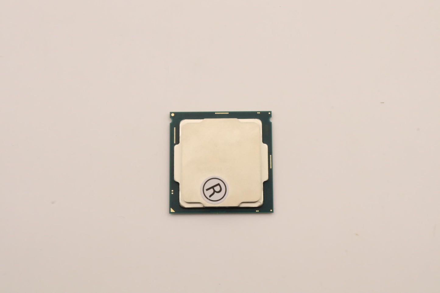 Lenovo Intel Xeon E-2288G 4.0G 95W - 5SA0U56055