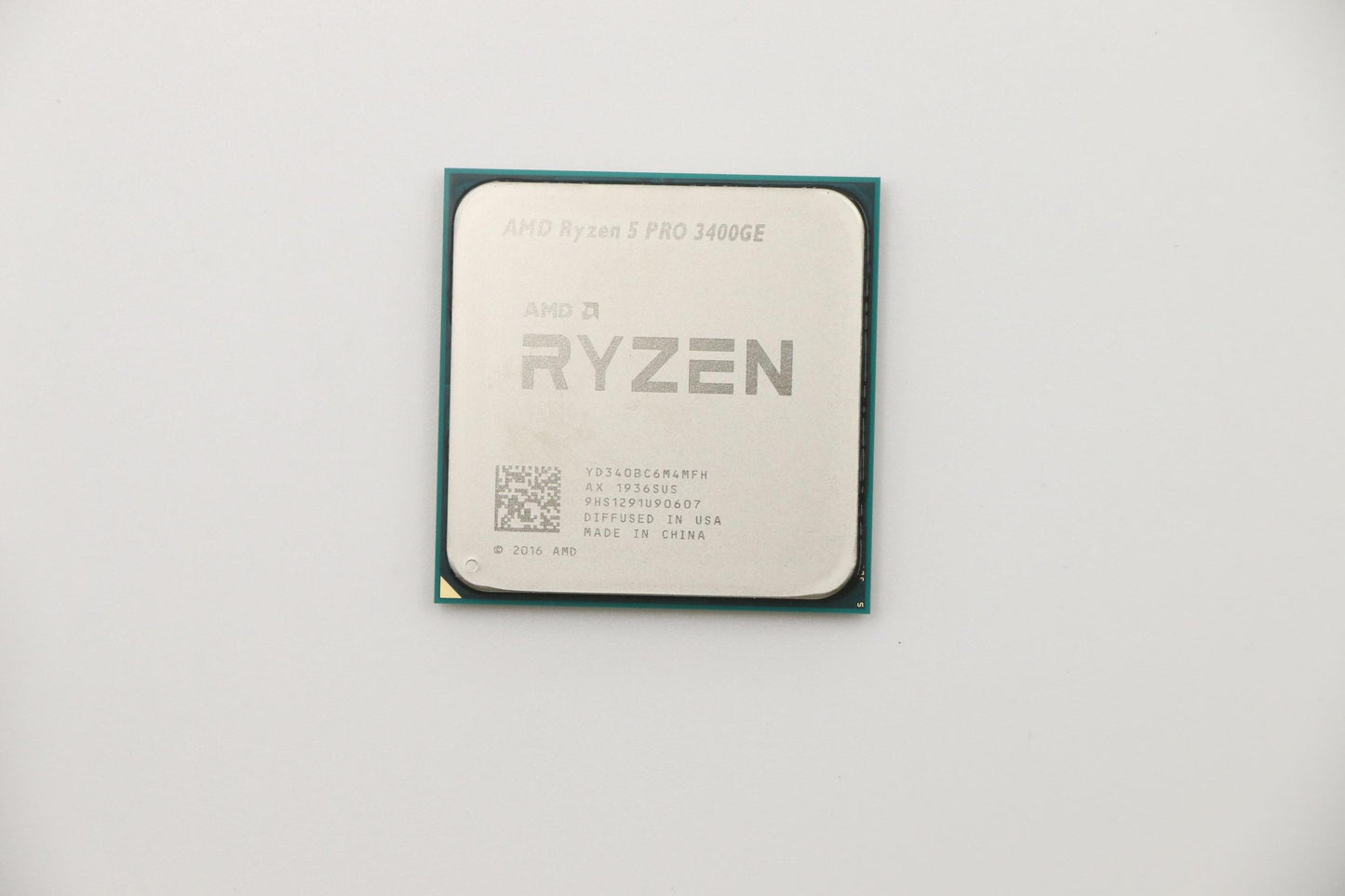 Lenovo Sp Amd Ryzen5 Pro 3400Ge 4C - 5SA0U56075