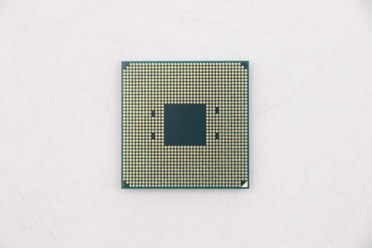 Lenovo Amd Ryzen 9 3900 3.1Ghz/12C/64 - 5SA0U56109