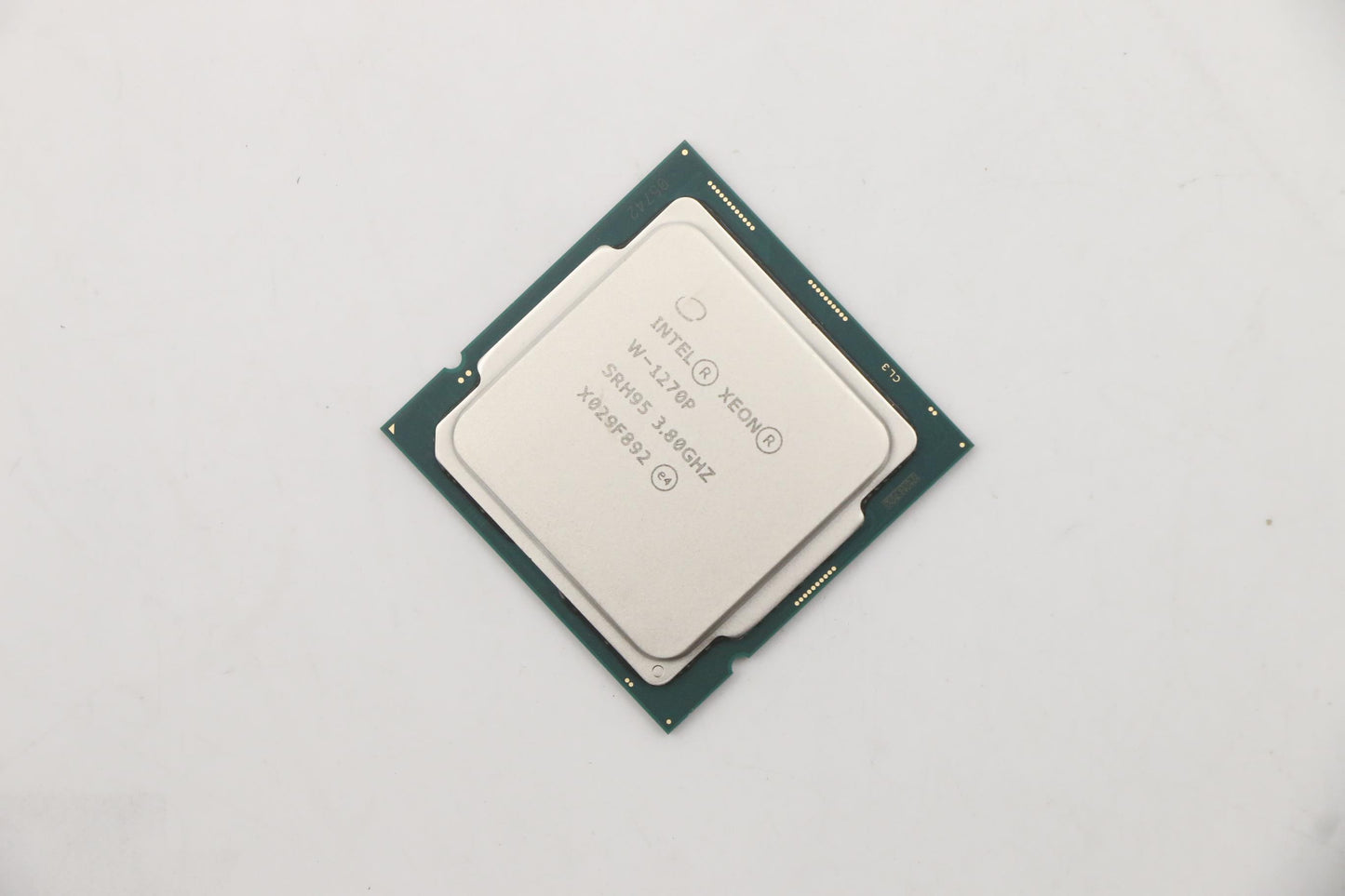 Lenovo Sp Xeon W-1270P 3.8G 8C - 5SA0U56192