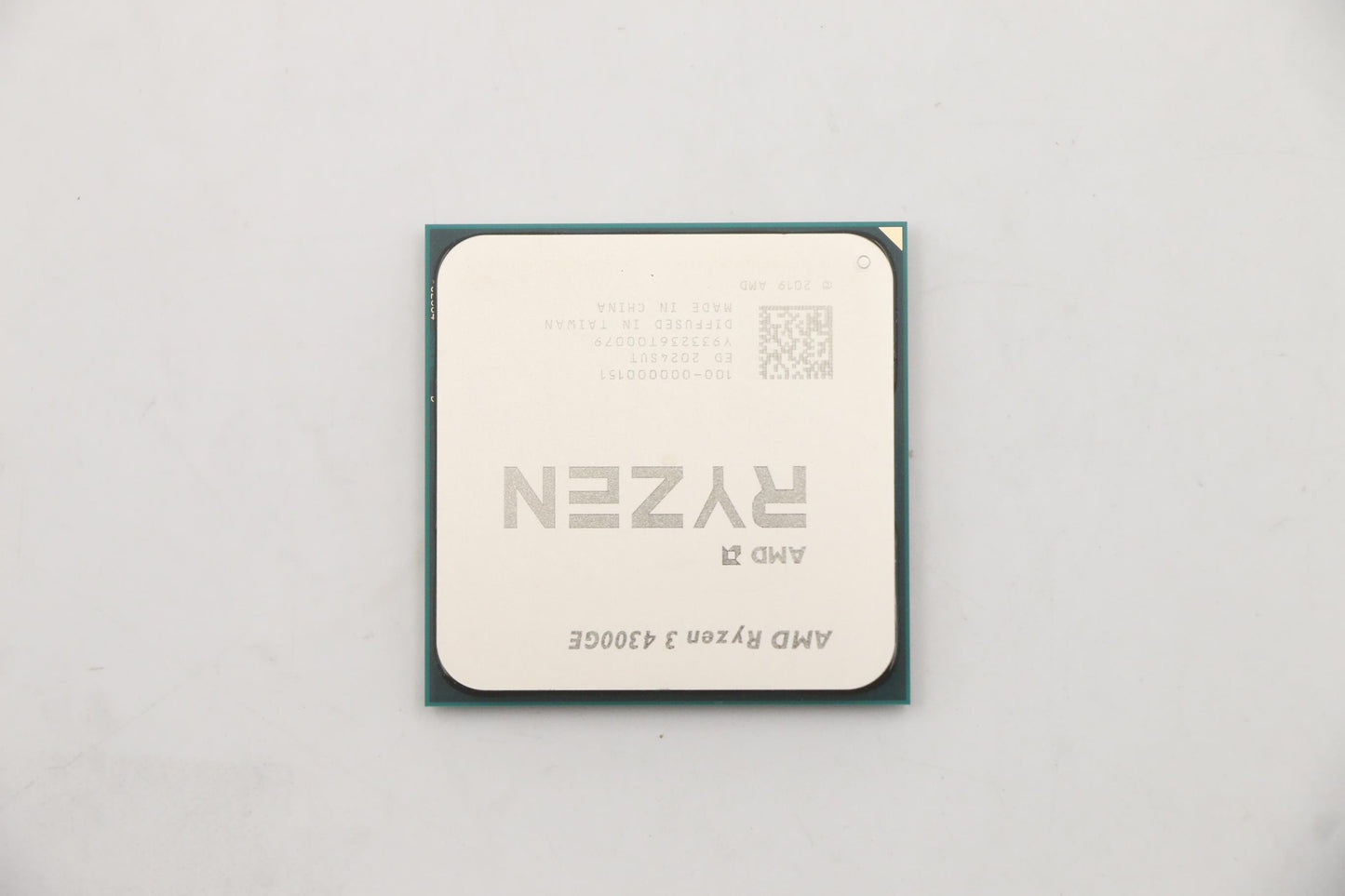 Lenovo Sp Ryzen 3 4300Ge 3.5G 4C - 5SA0U56224