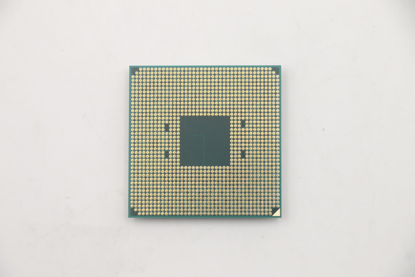 Lenovo Sp Ryzen 3 4300Ge 3.5G 4C - 5SA0U56224
