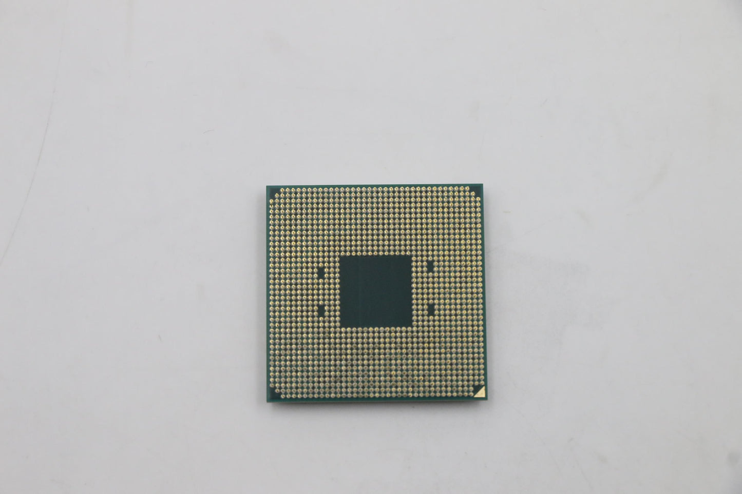 Lenovo Sp Amd Ryzen 9 5900X 3.7Ghz/12 - 5SA0U56244