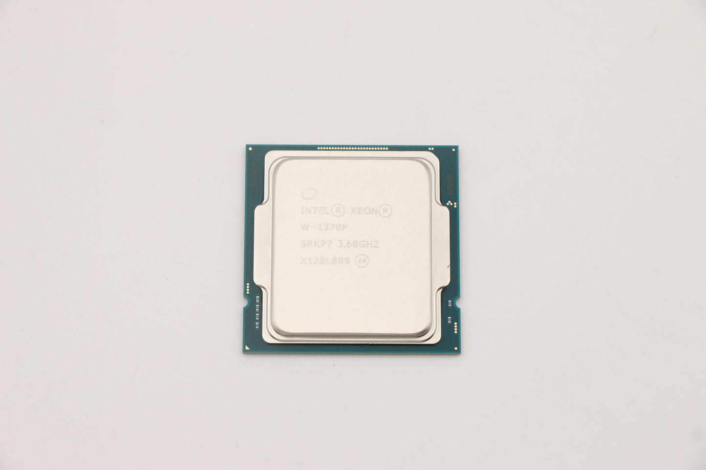 Lenovo Sp Xeon W-1370P 3.6G 8C - 5SA0U56280