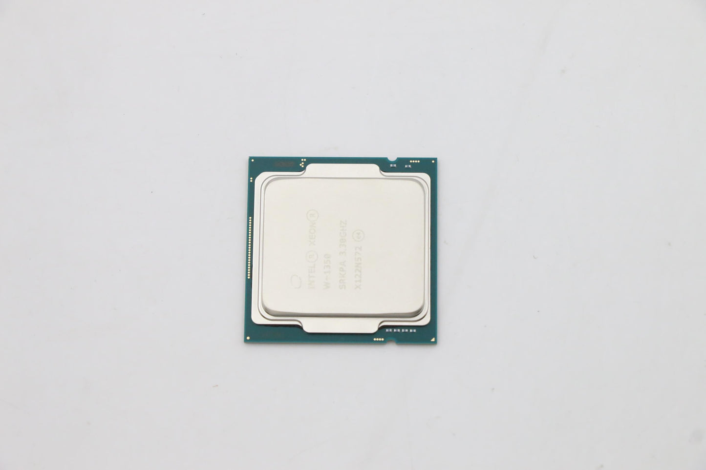Lenovo Sp Xeon W-1350 3.3G 6C - 5SA0U56284