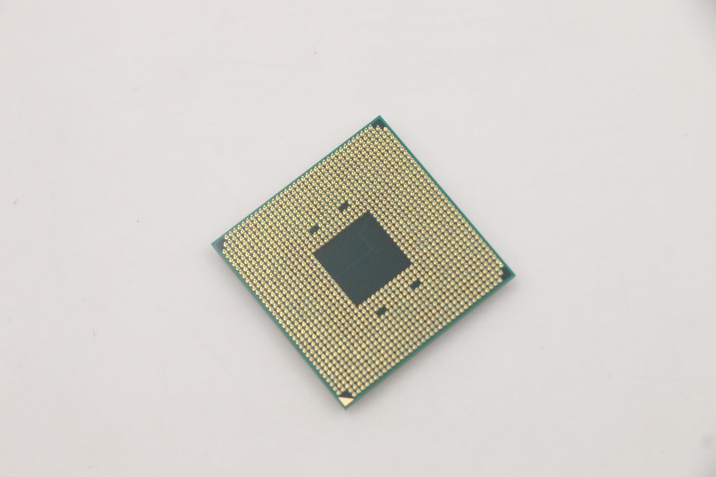 Lenovo Sp Amd Ryzen 5 5600G 3.9Ghz/6C - 5SA0U56287