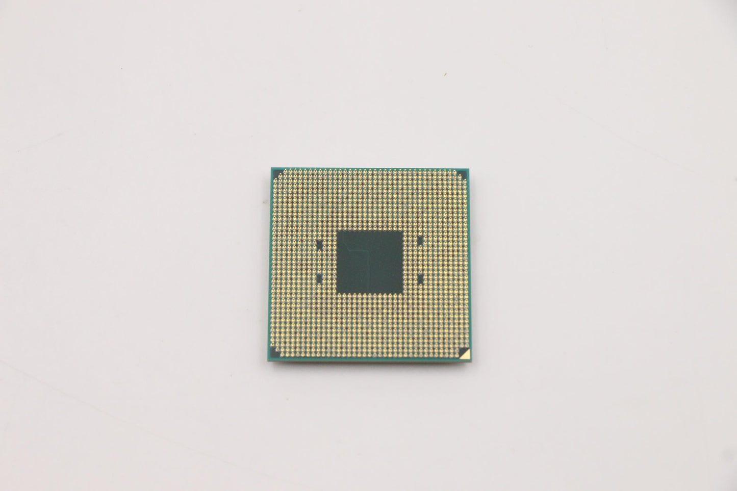 Lenovo Sp Ryzen 5 Pro 5650G 3.9Ghz/6C - 5SA0U56290