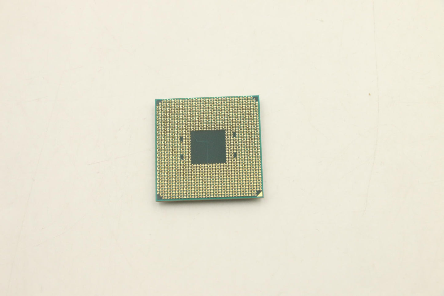 Lenovo Sp Amd Ryzen 3 5300Ge 3.6Ghz/4 - 5SA0U56297