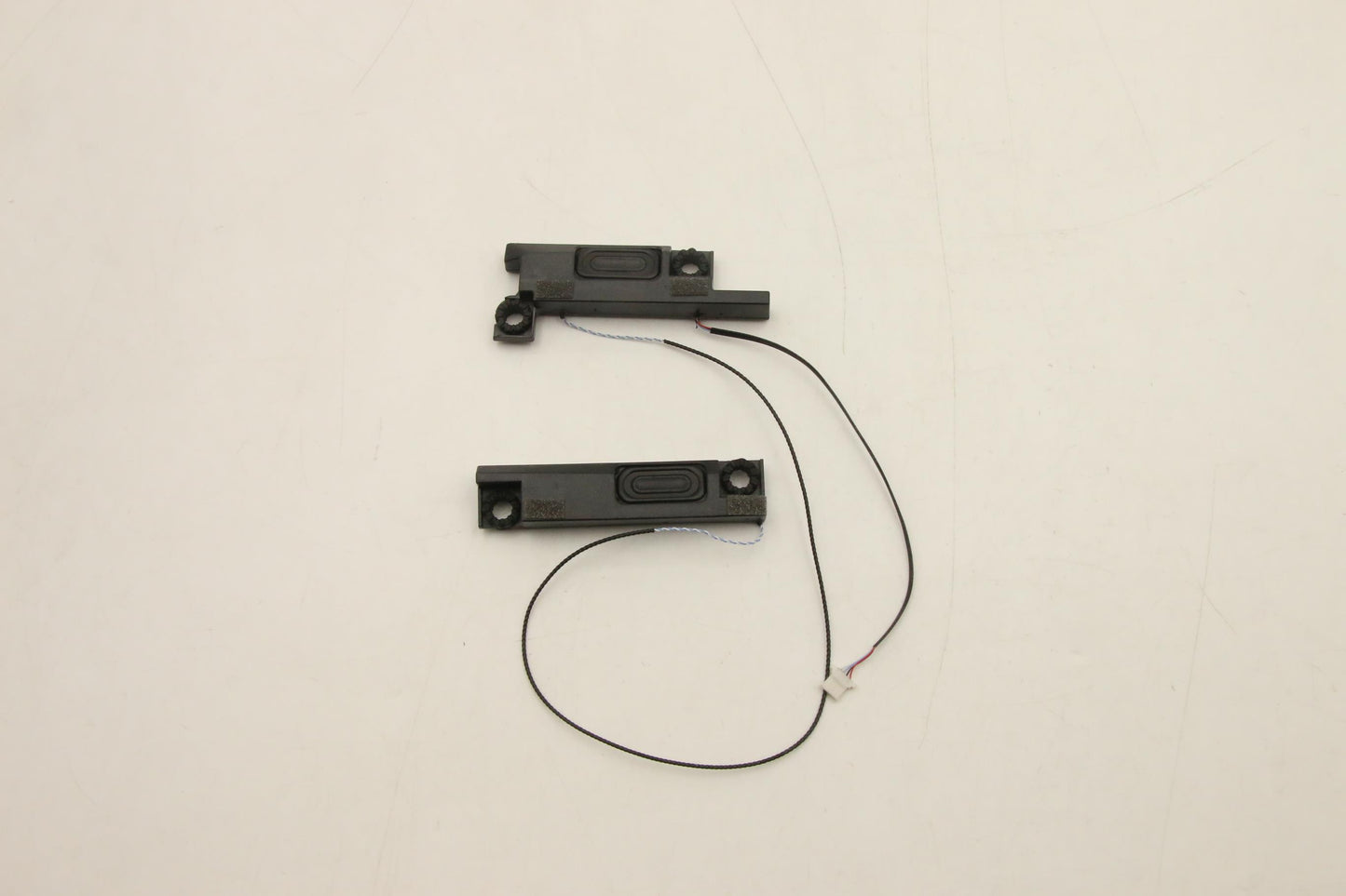 Lenovo Speakerint Speaker L 82Rb (L+R - 5SB0S31966