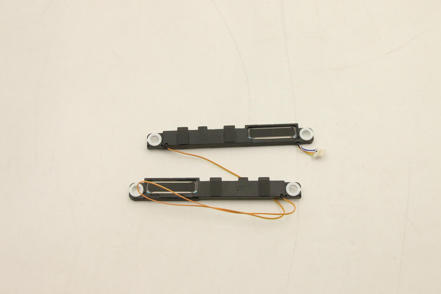 Lenovo Speakerint Speaker C 82Ud L+R - 5SB0S31967