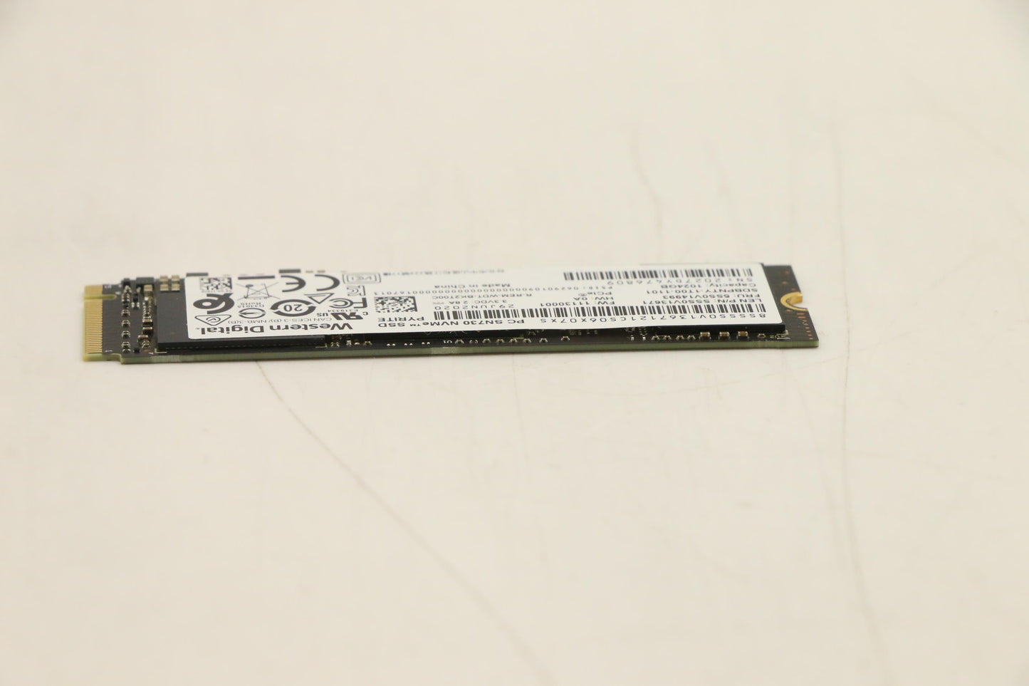 Lenovo (5SS0V14993) SSD, 1TB, M.2, 2280, PCIe 3x4, STD, WD