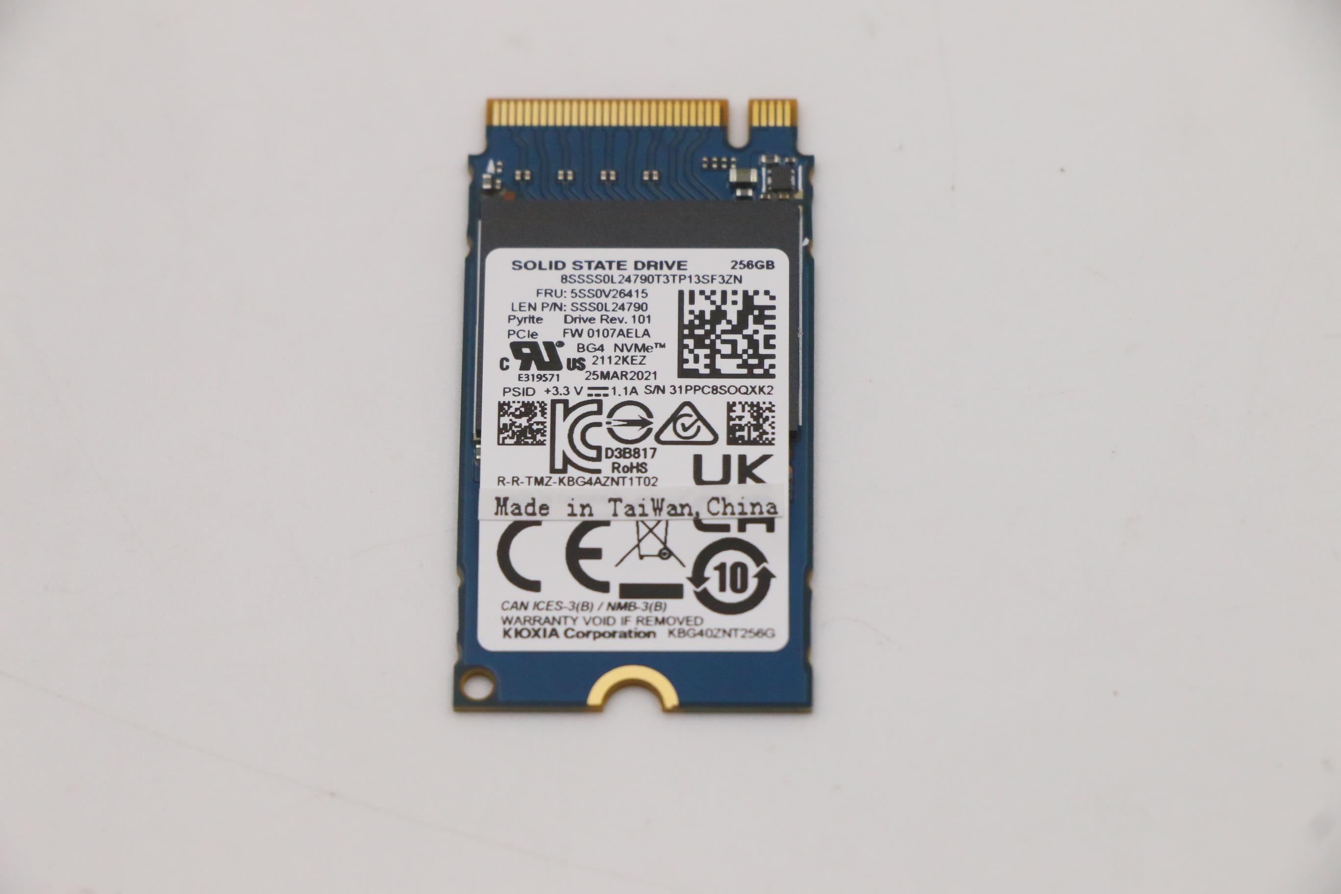 Lenovo SSD 256GB, M.2, 2242, PCIe 3x4, Kioxia - 5SS0V26415– LenovoPart